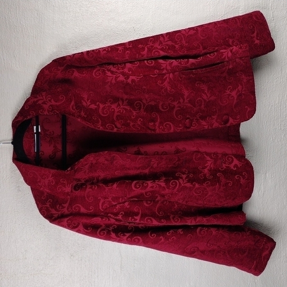 Croft & Barrow Deep Red Embroidered Tapestry Collared Button Front Jacket - Picture 16 of 16